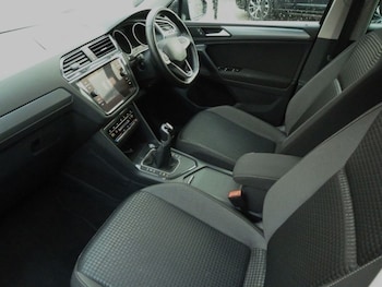 Used Volkswagen Tiguan 2022 for sale - 76495660: Photo