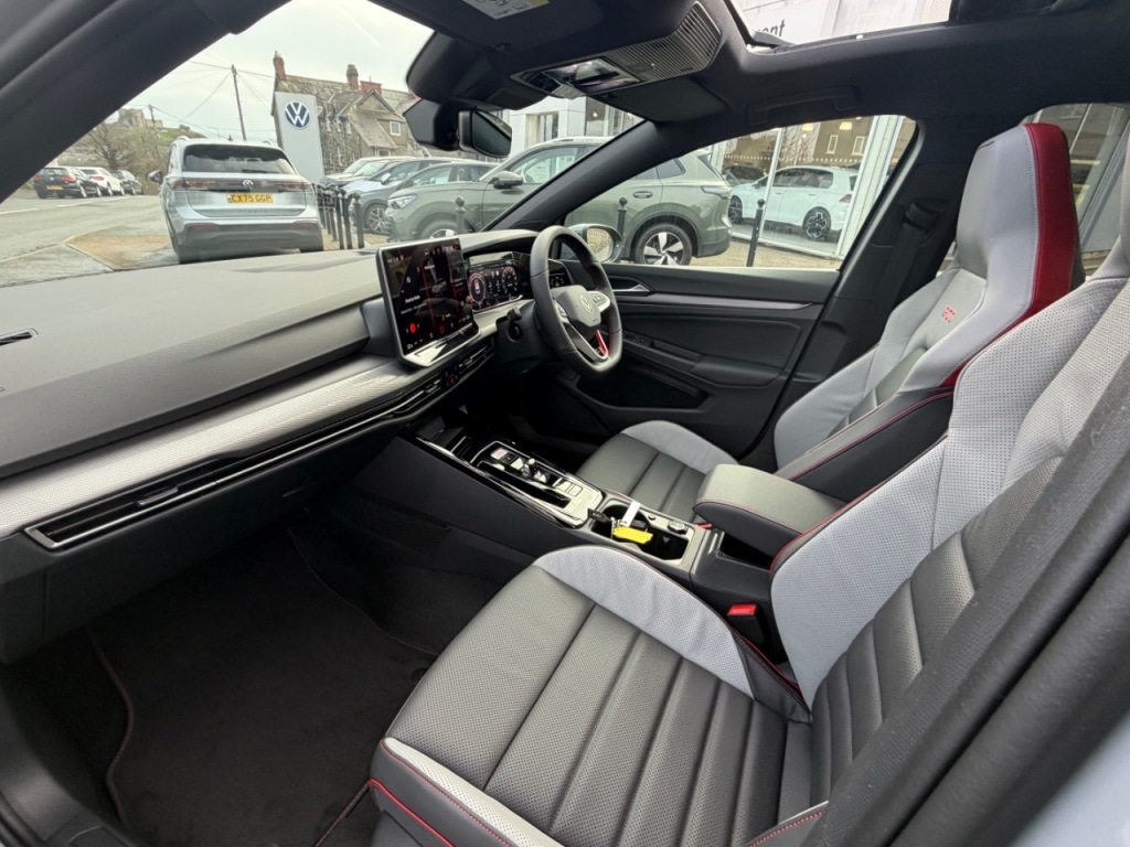 Used Volkswagen Golf 2026 for sale - 78167773: Photo 13