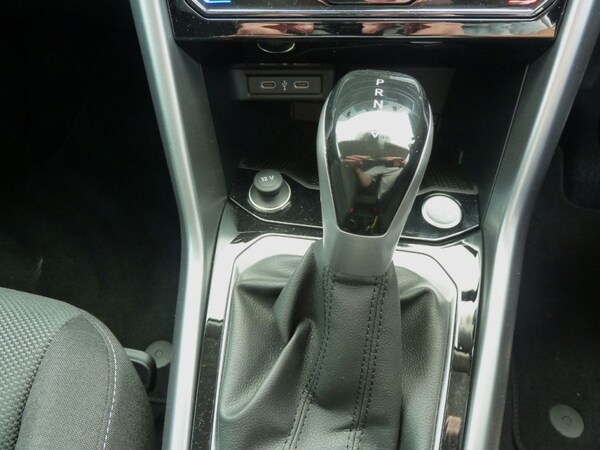Used Volkswagen T-Roc 2025 for sale - 75689605: Photo 16