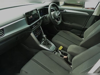 Used Volkswagen T-Roc 2025 for sale - 75689605: Photo