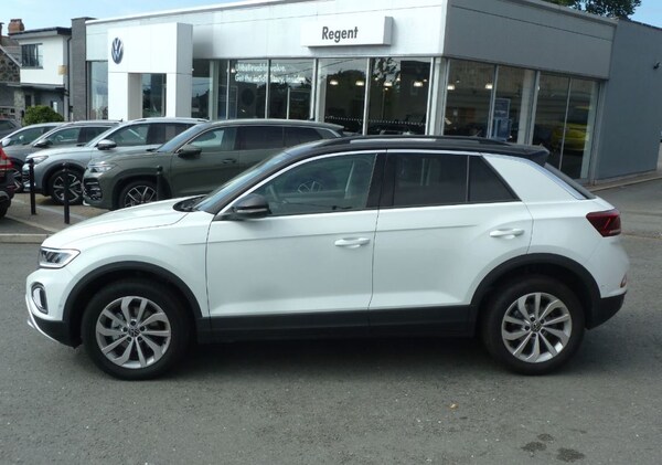 Used Volkswagen T-Roc 2025 for sale - 75689605: Photo 5