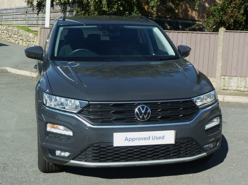 Used Volkswagen T-Roc 2021 for sale - 76005711: Photo 3