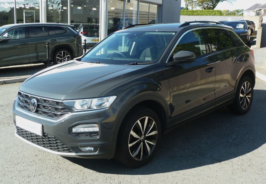 Used Volkswagen T-Roc 2021 for sale - 76005711: Photo 4