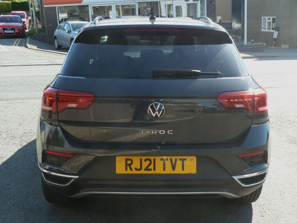 Used Volkswagen T-Roc 2021 for sale - 76005711: Photo 7