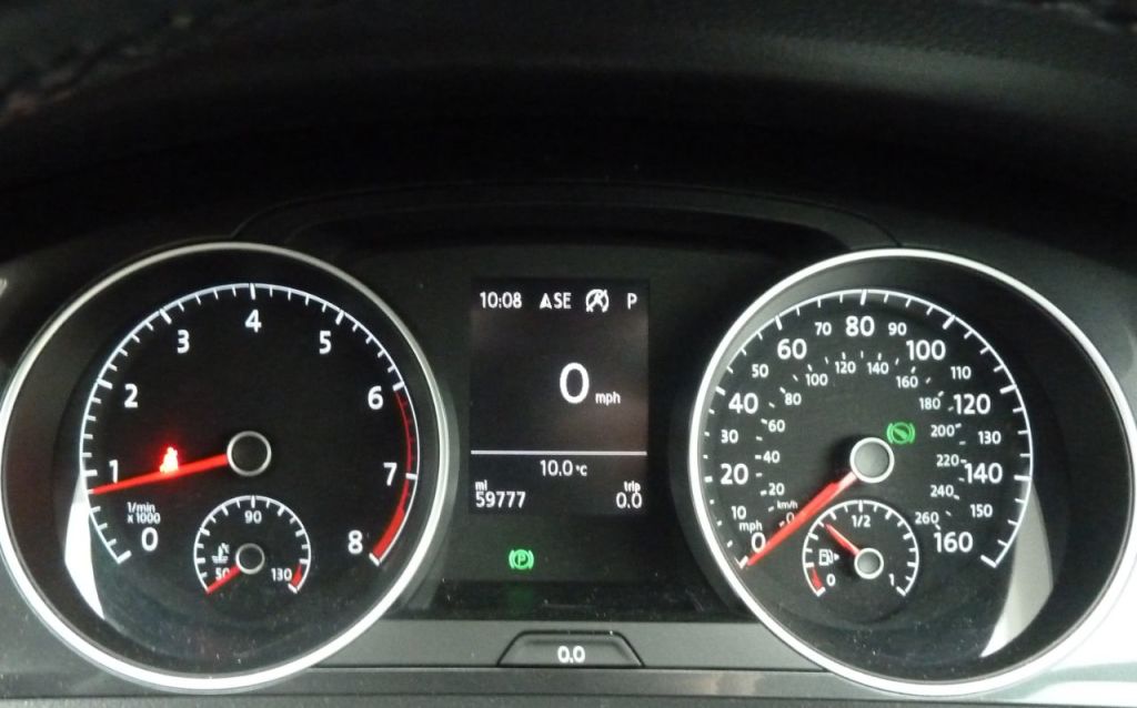 Used Volkswagen Golf 2017 for sale - 76162563: Photo 10