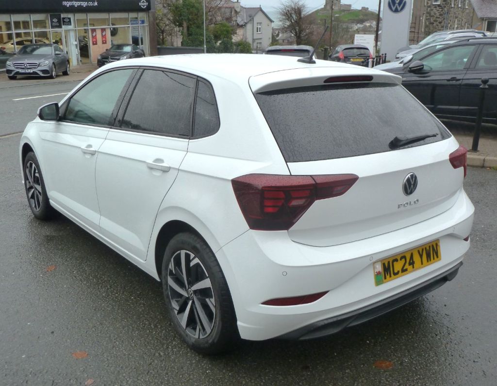 Used Volkswagen Polo 2024 for sale - 77094039: Photo 6