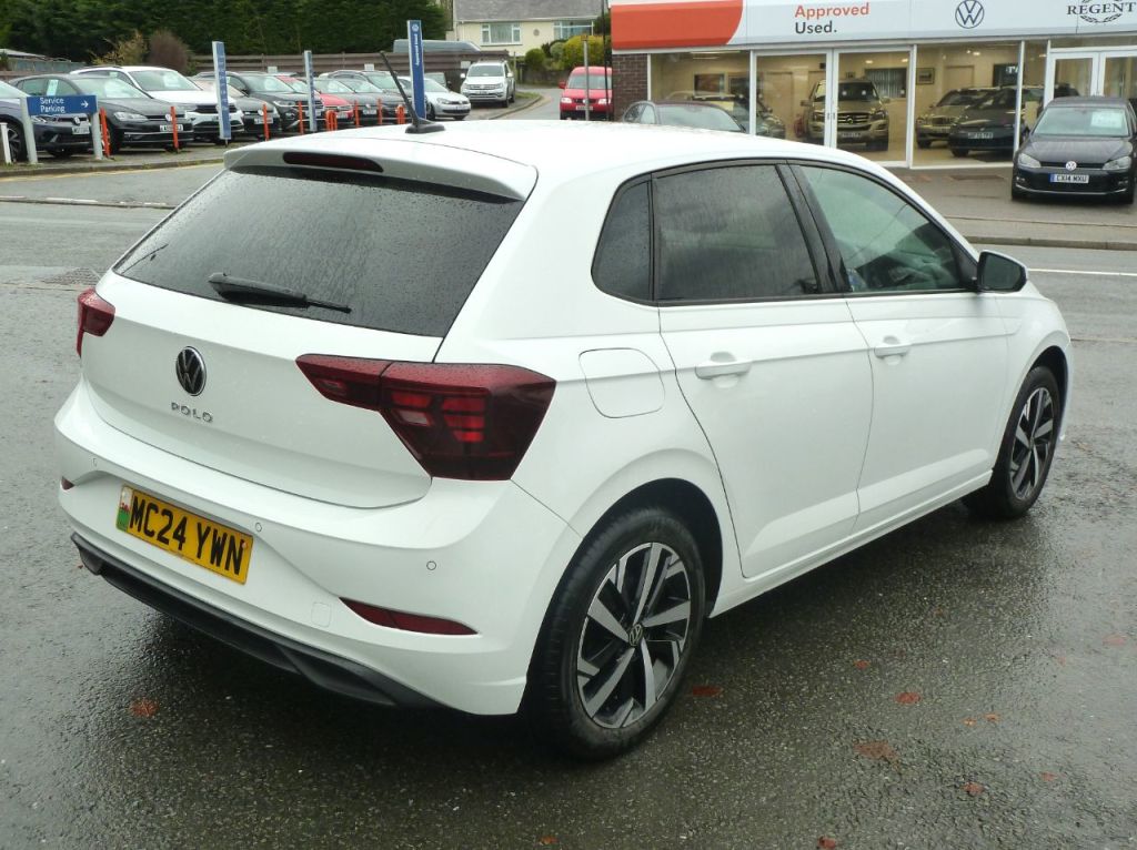 Used Volkswagen Polo 2024 for sale - 77094039: Photo 8