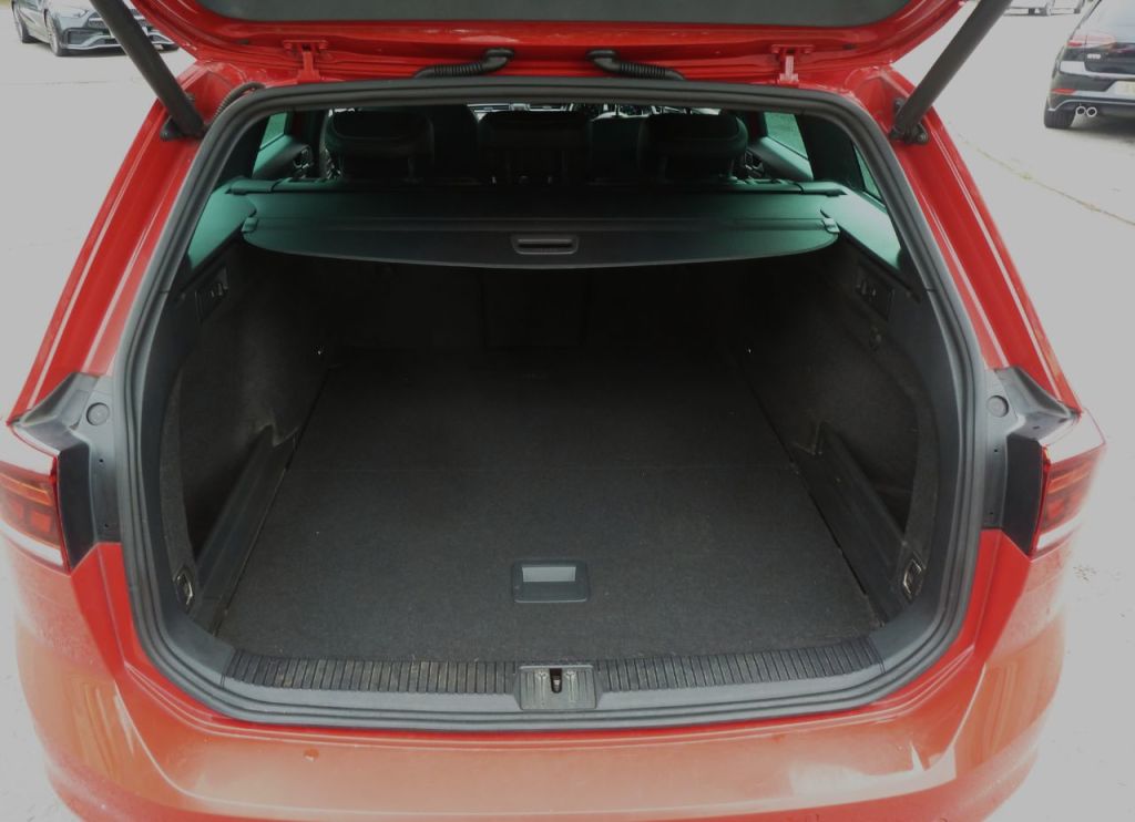 Used Volkswagen Passat 2020 for sale - 76235215: Photo 16