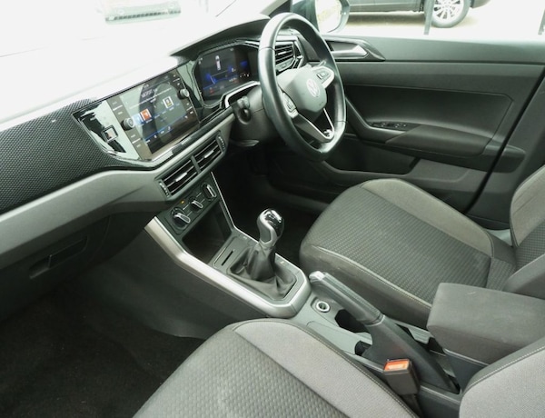 Used Volkswagen Taigo 2022 for sale - 75148681: Photo 2