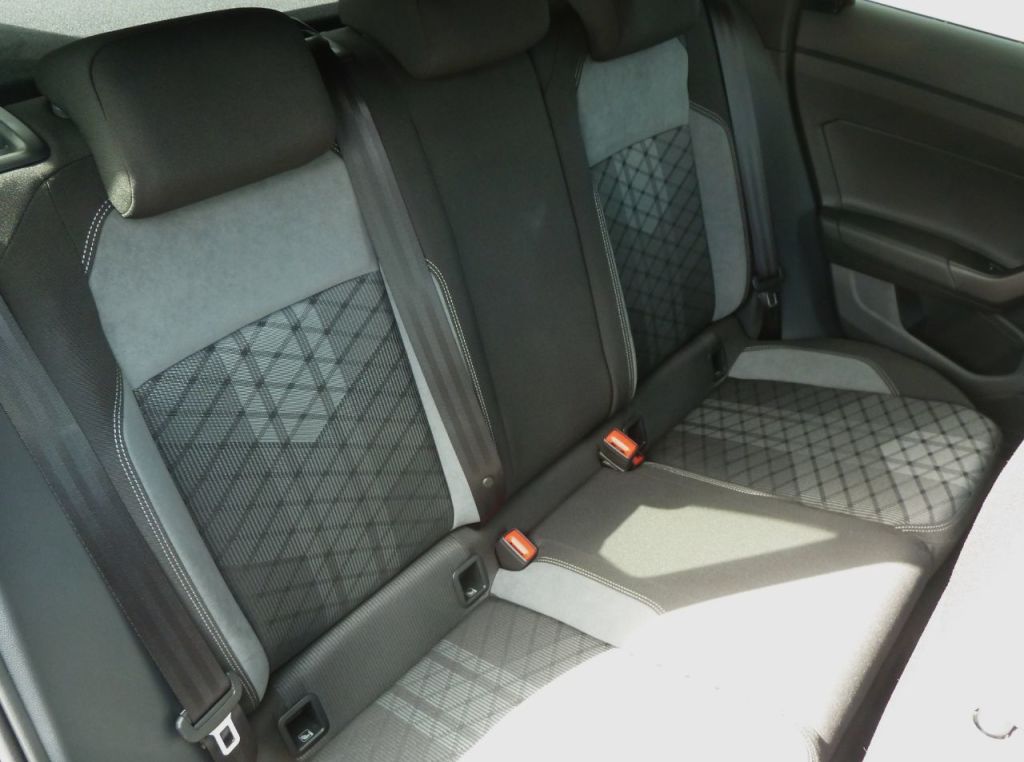 Used Volkswagen Taigo 2025 for sale - 76402261: Photo 17