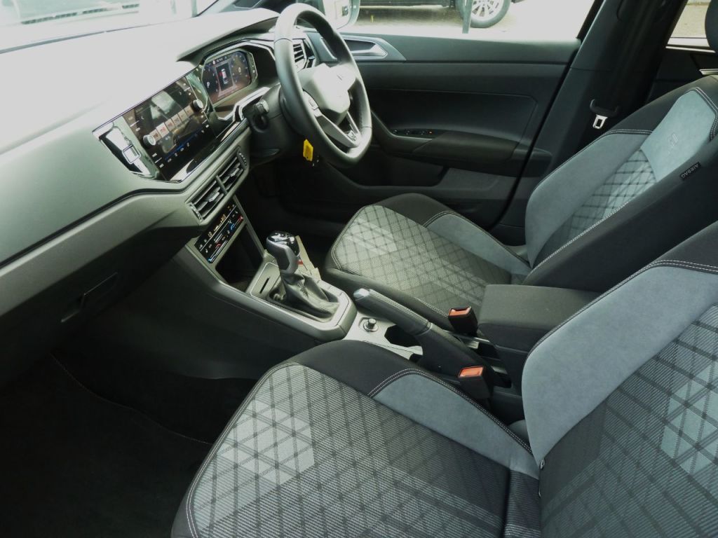 Used Volkswagen Taigo 2025 for sale - 76402261: Photo 2