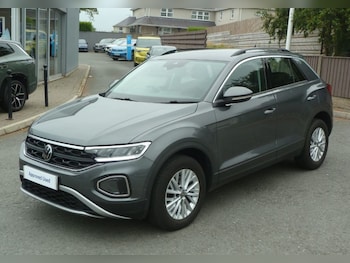 Used Volkswagen T-Roc 2022 for sale - 75567277: Photo