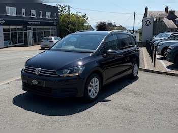 Used Volkswagen Touran 2016 for sale - 79166070: Photo