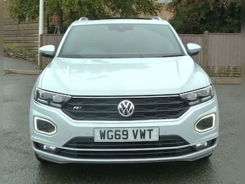 Used Volkswagen T-Roc 2019 for sale - 76132010: Photo