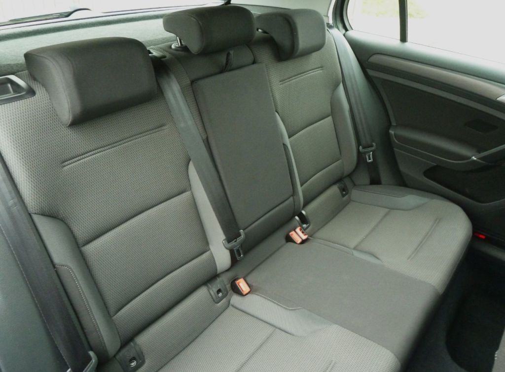 Used Volkswagen Golf 2018 for sale - 77607982: Photo 19