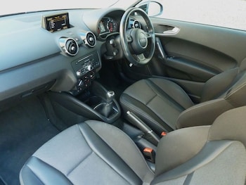 Used Audi A1 2018 for sale - 78371730: Photo