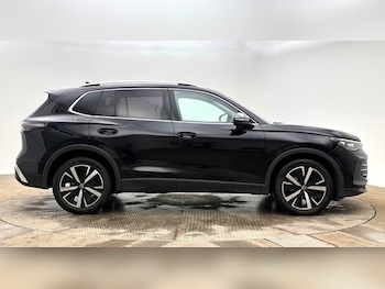 Used Volkswagen Tiguan 2024 for sale - 78828932: Photo