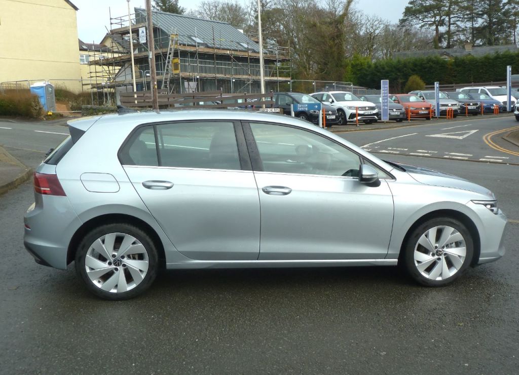 Used Volkswagen Golf 2025 for sale - 75945035: Photo 10