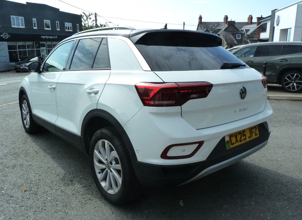 Used Volkswagen T-Roc 2025 for sale - 78167808: Photo 6