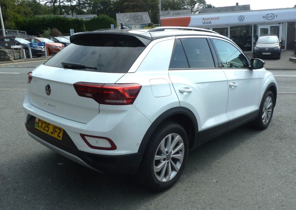 Used Volkswagen T-Roc 2025 for sale - 78167808: Photo 8