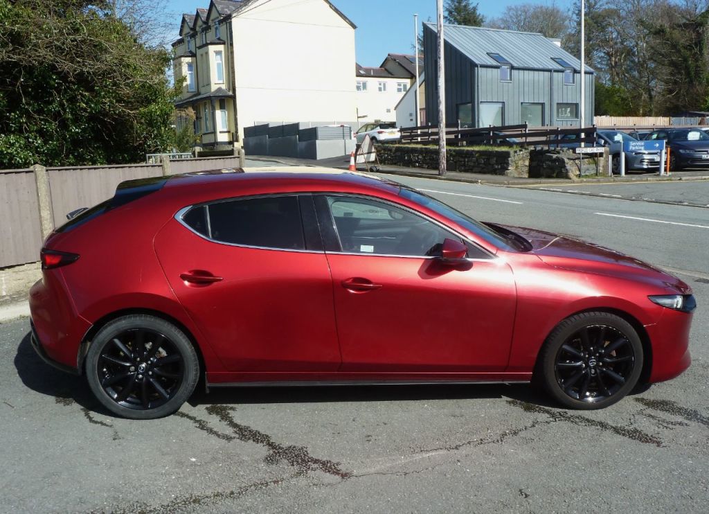 Used Mazda Mazda3 2020 for sale - 77919258: Photo 2