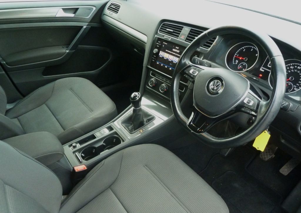 Used Volkswagen Golf 2018 for sale - 76355956: Photo 13