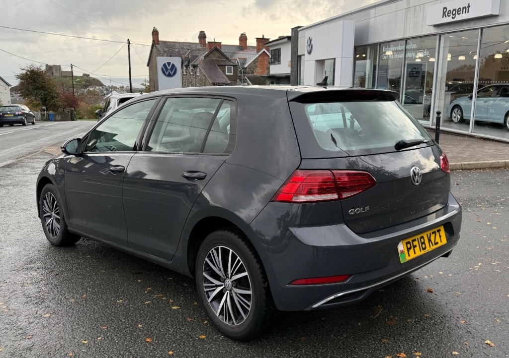 Used Volkswagen Golf 2018 for sale - 76355956: Photo 17