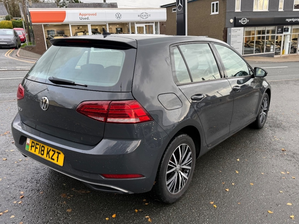 Used Volkswagen Golf 2018 for sale - 76355956: Photo 19
