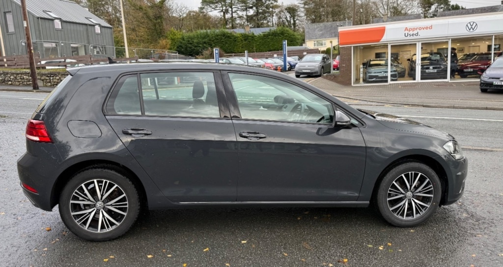 Used Volkswagen Golf 2018 for sale - 76355956: Photo 20