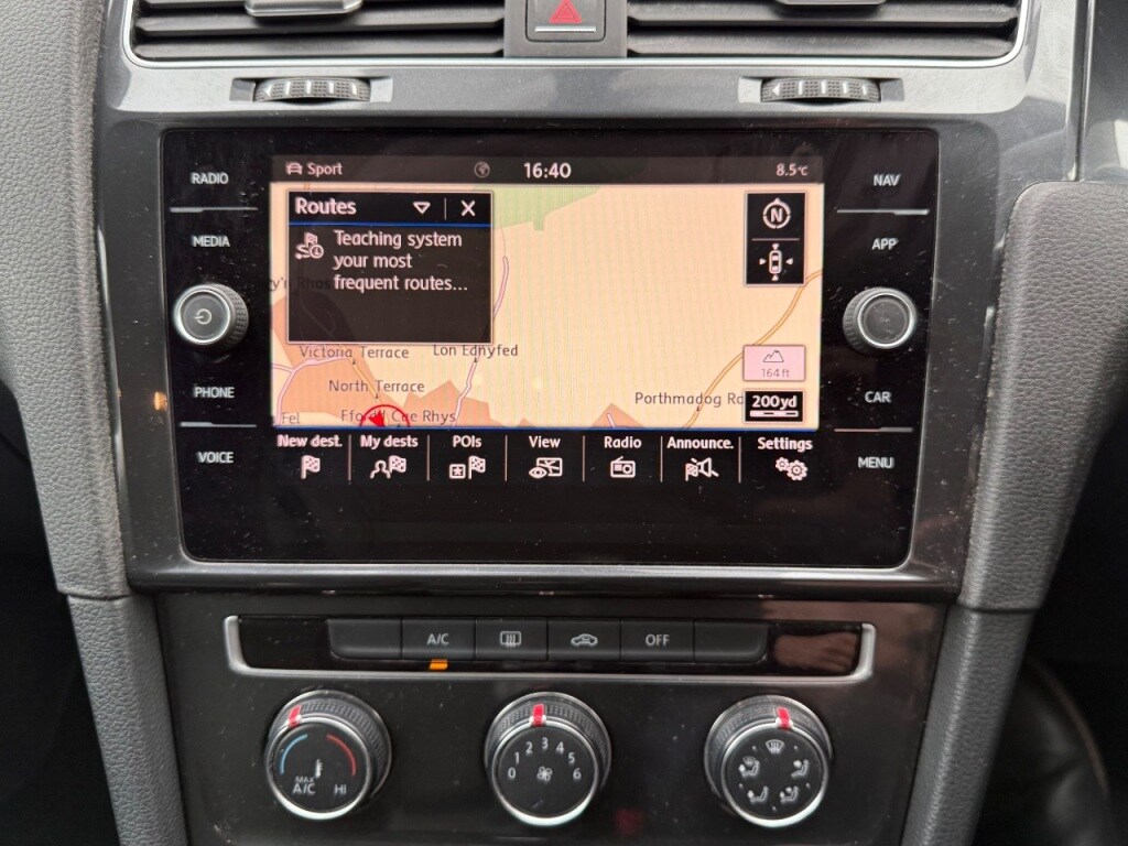 Used Volkswagen Golf 2018 for sale - 76355956: Photo 25