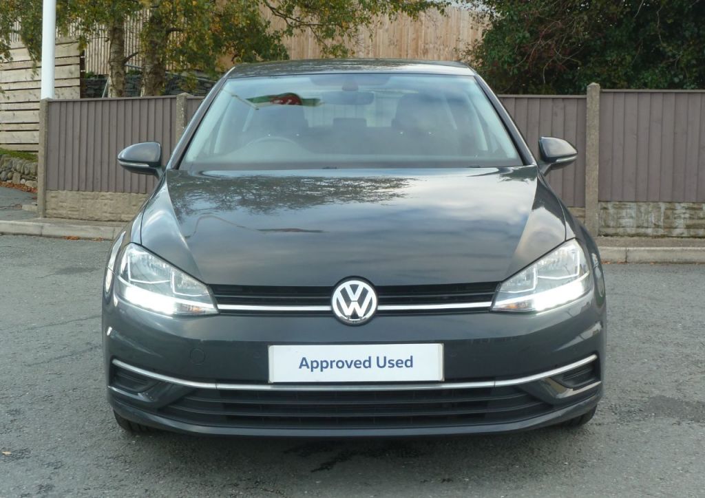 Used Volkswagen Golf 2018 for sale - 76355956: Photo 3