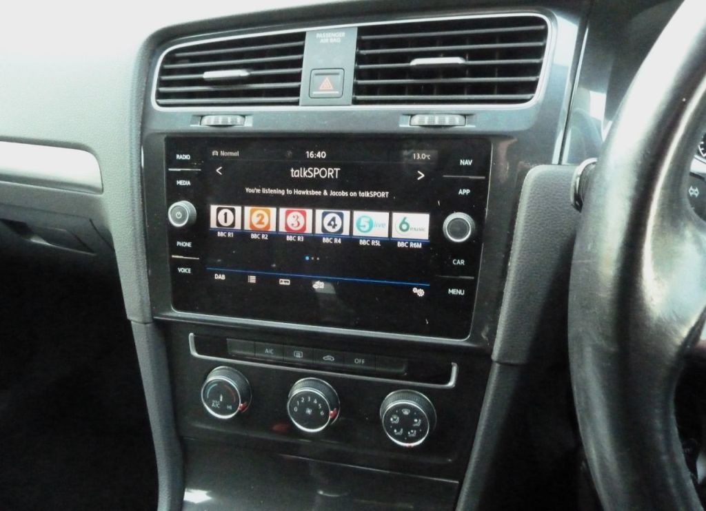 Used Volkswagen Golf 2018 for sale - 76355956: Photo 33