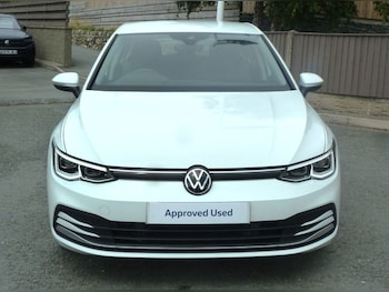 Used Volkswagen Golf 2021 for sale - 75358768: Photo