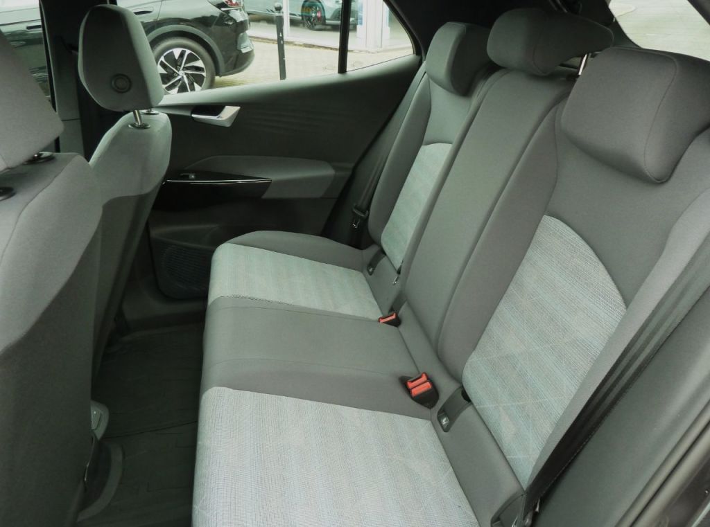 Used Volkswagen ID.3 2023 for sale - 76402264: Photo 14
