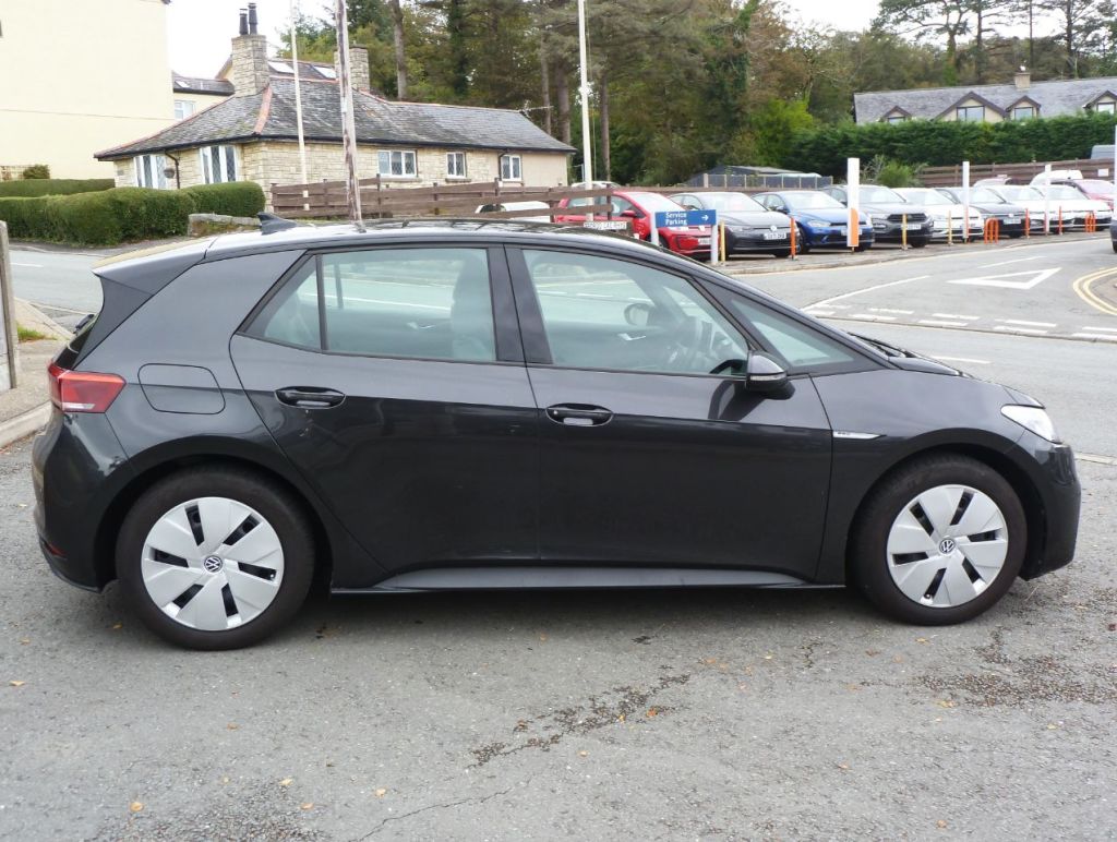 Used Volkswagen ID.3 2023 for sale - 76402264: Photo 8