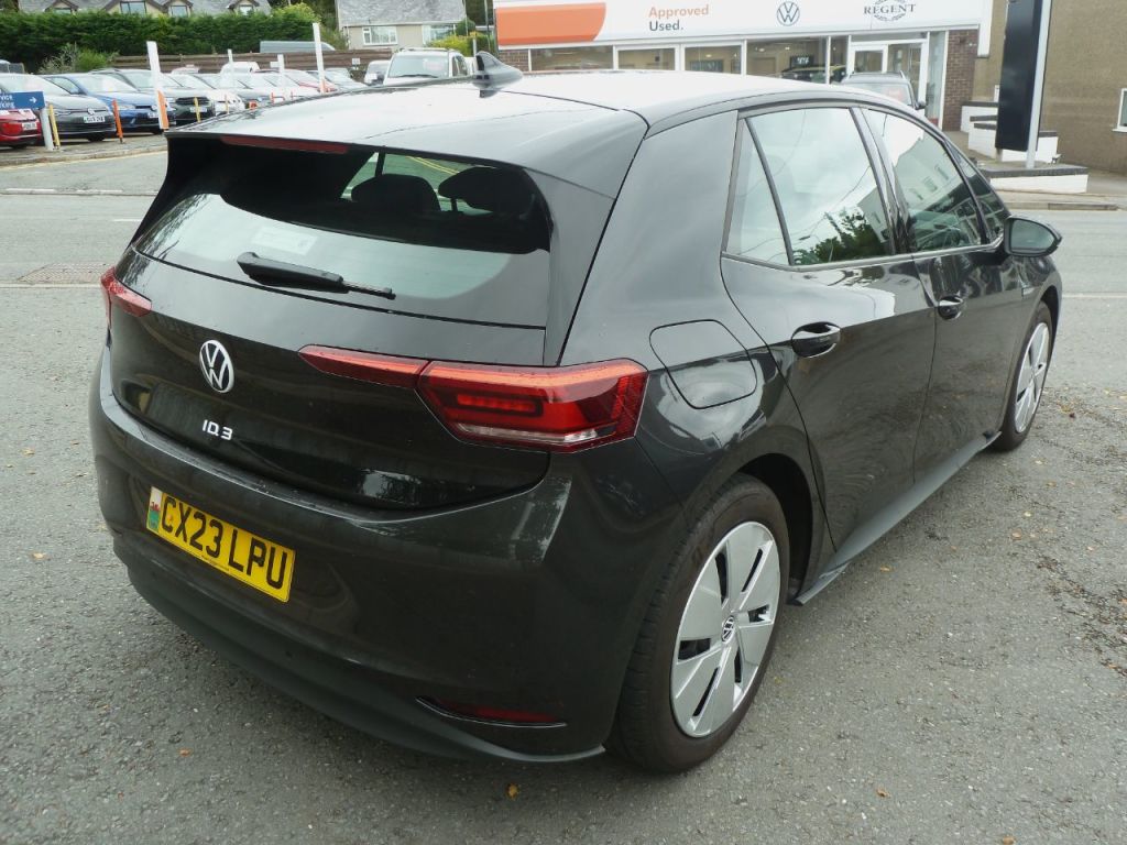 Used Volkswagen ID.3 2023 for sale - 76402264: Photo 9