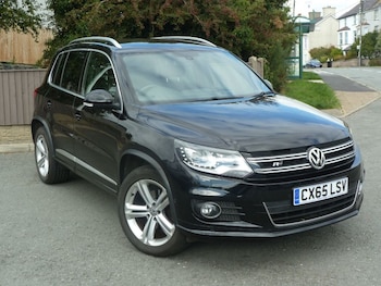 2015 - 2.0 TDi BlueMotion Tech R-Line 184 5dr DSG [NAV]
