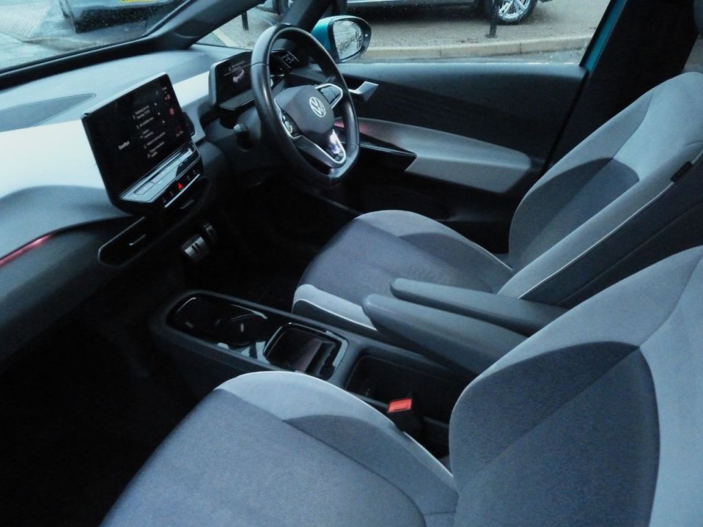 Used Volkswagen ID.3 2021 for sale - 77533763: Photo 2