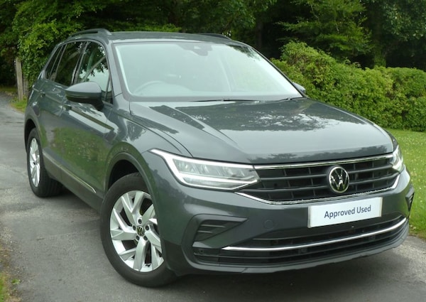 Used Volkswagen Tiguan 2021 for sale - 76184894: Photo 1