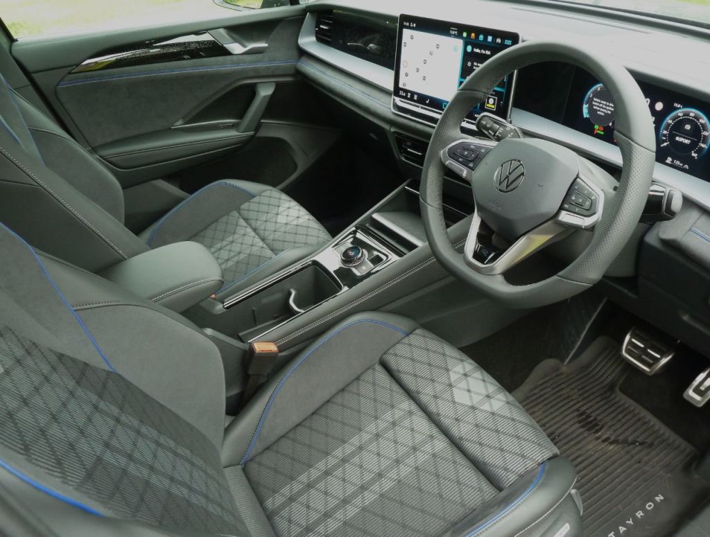 Used Volkswagen Touran 2025 for sale - 76184869: Photo 12