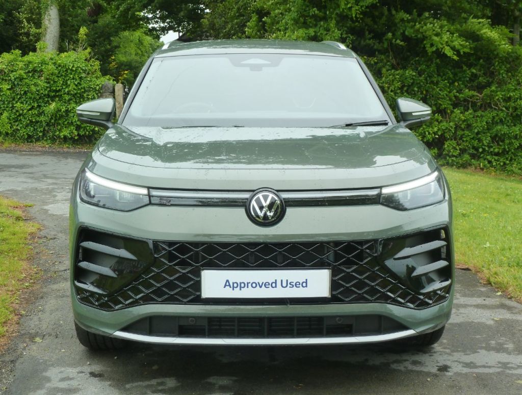 Used Volkswagen Touran 2025 for sale - 76184869: Photo 3