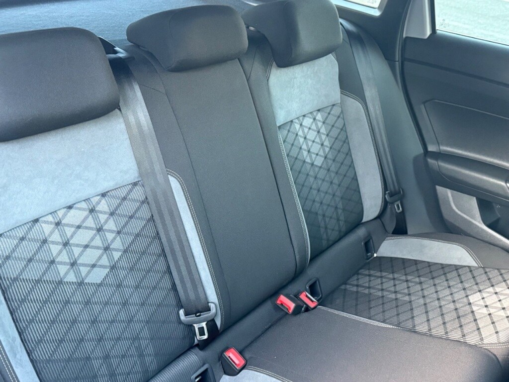 Used Volkswagen Taigo 2024 for sale - 76367140: Photo 24