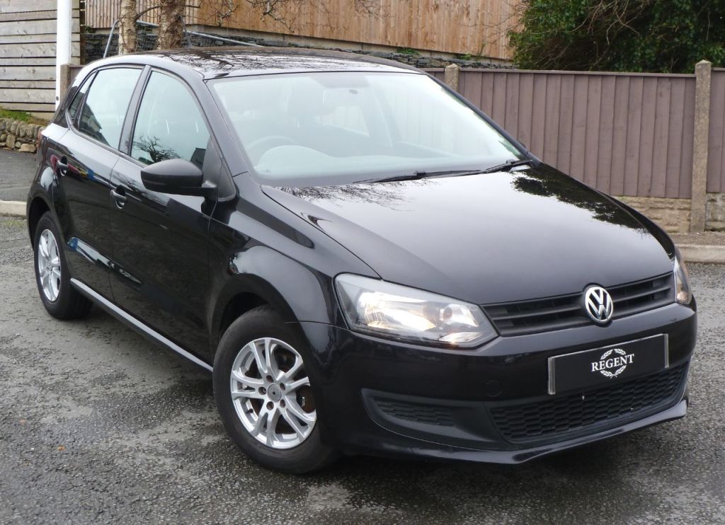 Used Volkswagen Polo 2012 for sale - 76836117: Photo 1