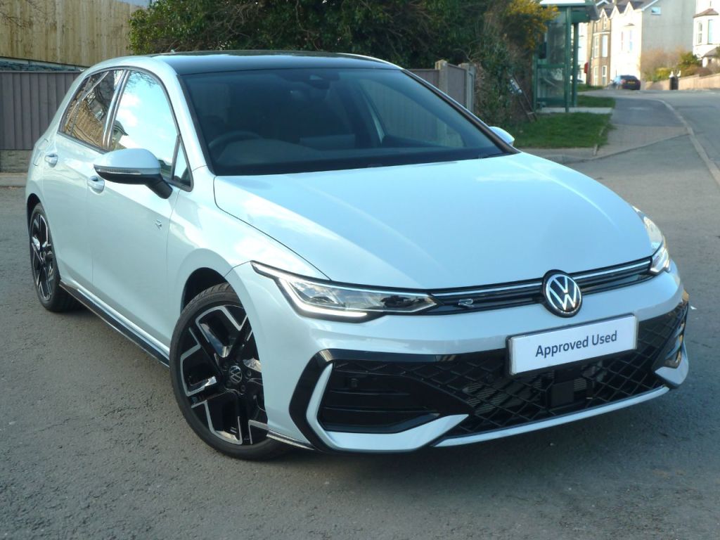 Used Volkswagen Golf 2025 for sale - 76402266: Photo 10