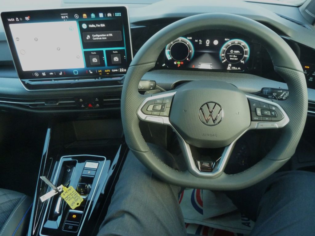 Used Volkswagen Golf 2025 for sale - 76402266: Photo 17