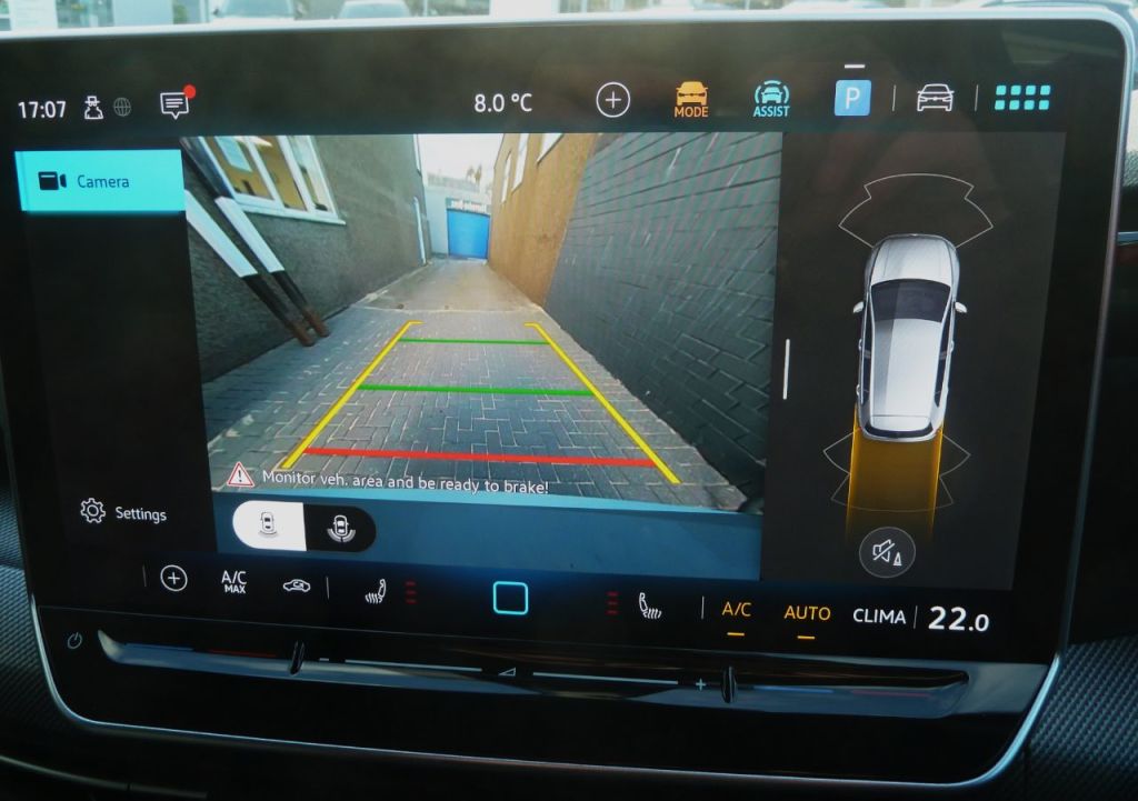 Used Volkswagen Golf 2025 for sale - 76402266: Photo 21