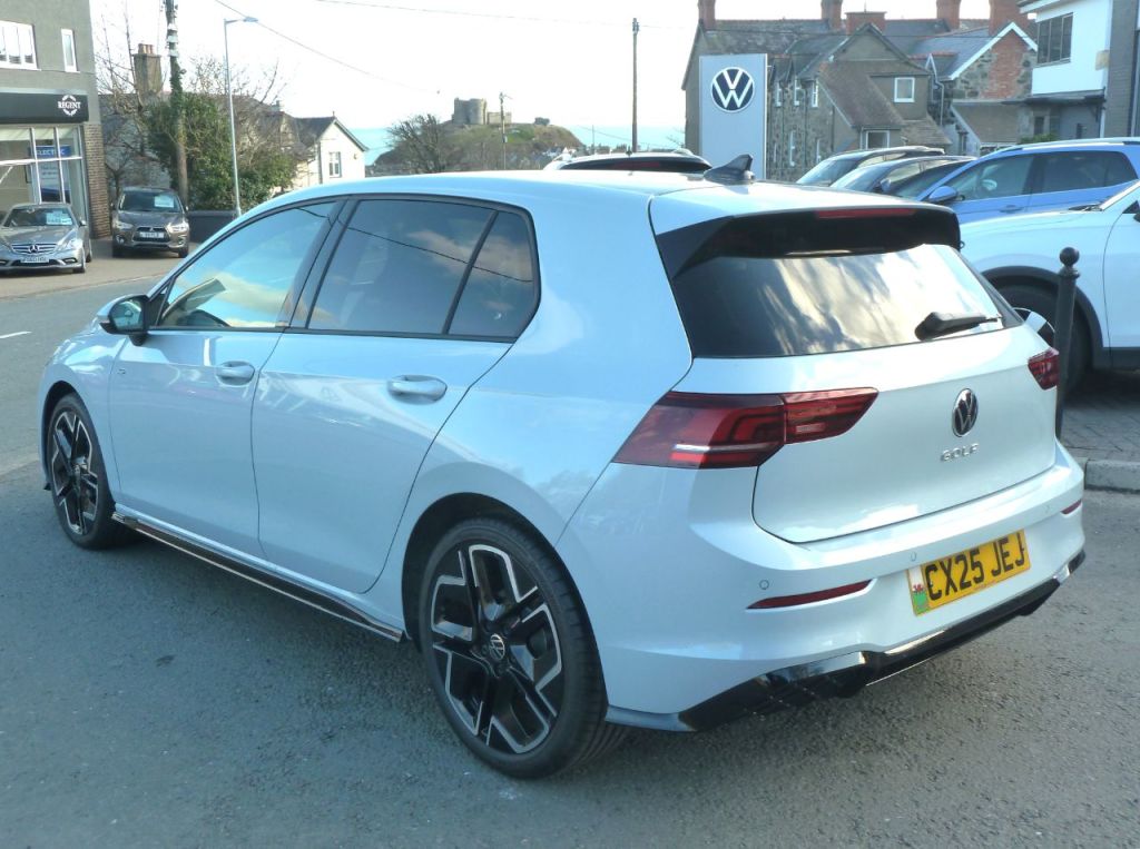 Used Volkswagen Golf 2025 for sale - 76402266: Photo 6