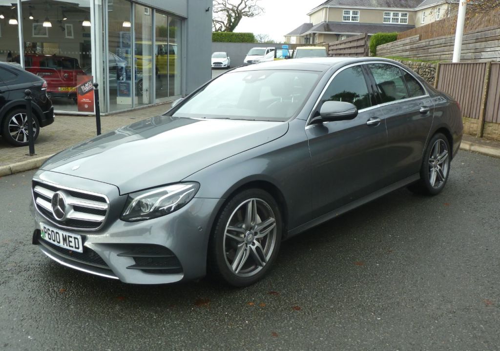 Used Mercedes-Benz E Class 2016 for sale - 76279338: Photo 4