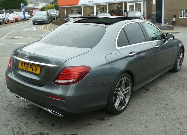 Used Mercedes-Benz E Class 2016 for sale - 76279338: Photo 8