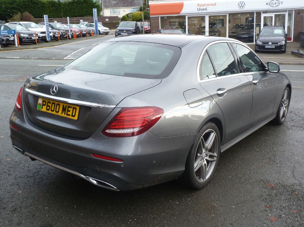 Used Mercedes-Benz E Class 2016 for sale - 76279338: Photo 9